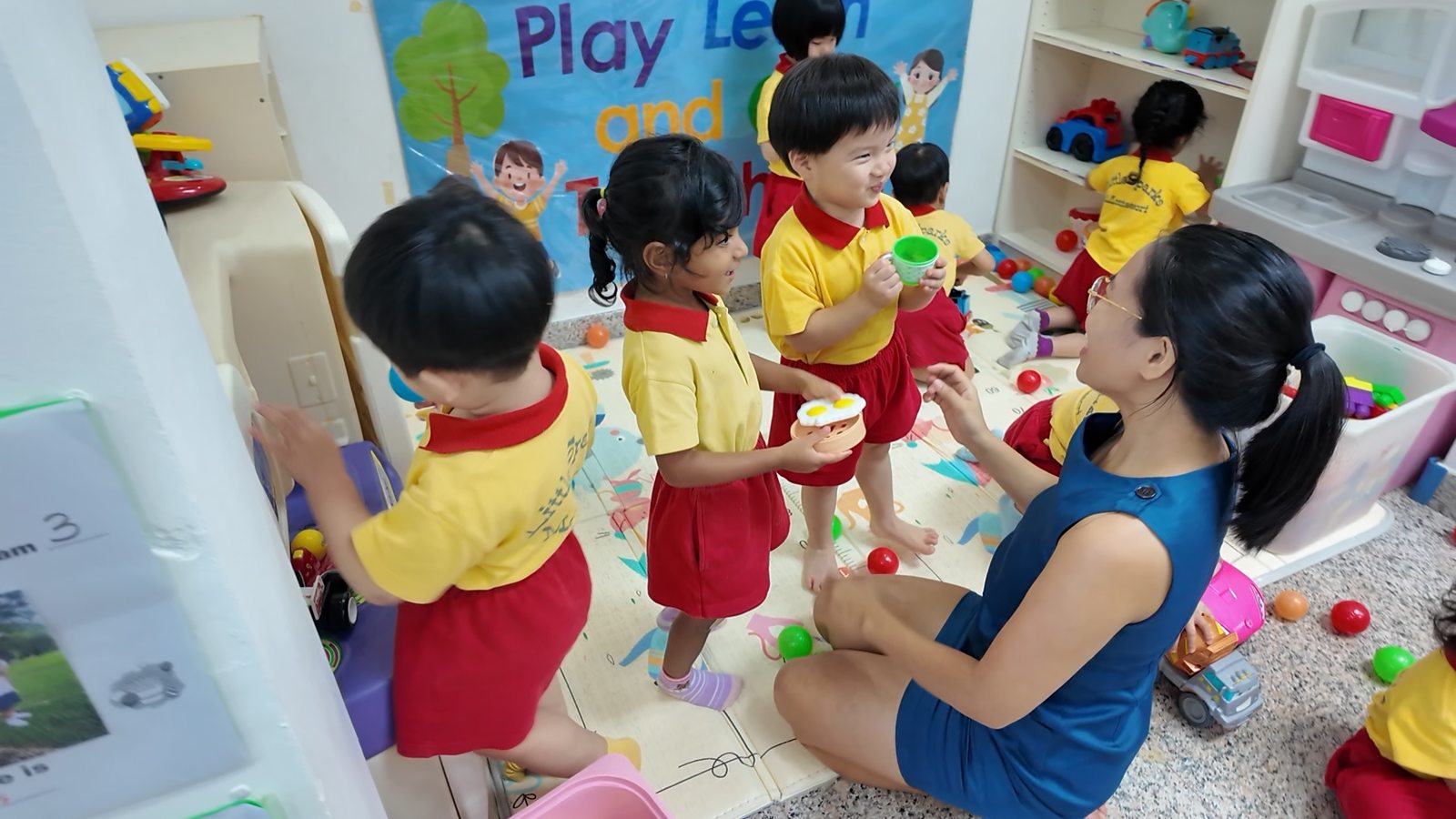 Montessori work period children